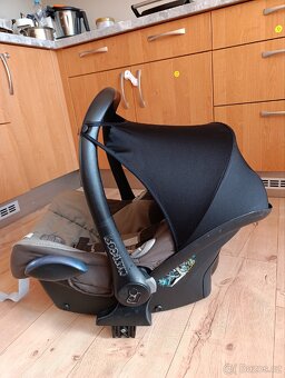 Autosedačka Maxi Cosi Cabriofix + Pearl + Family fix - 7