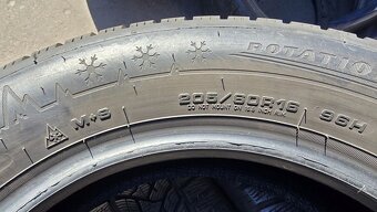 Zimní pneu 205/60/16 Dunlop - 7