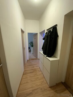 Pronájem bytu 4+kk s předzahrádkou a parkováním - 7