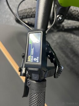 Cube Reaction Hybrid RACE 800 2025 vel.L NOVÉ - 7