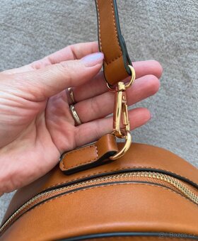 Nová kabelka / crossbody Moa - 7
