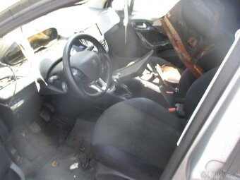 Peugeot 208 1,2 VTI - 7