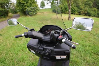 Suzuki Burgman AN400 - 7