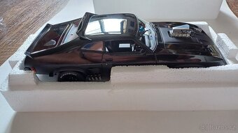 AutoArt 1/18 Ford XB Falcon Tuned version black interceptor - 7