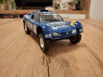 Bburago 1:24 - Porsche, Renault, Land-Rover, VW - 7