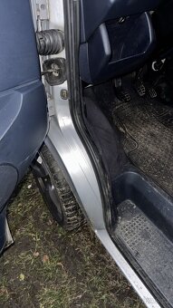 Volkswagen Caravelle T4 – 2.5 TDI 111 kW – 8 míst - 7