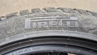 Zimní pneu 225/45/18 Pirelli - 7