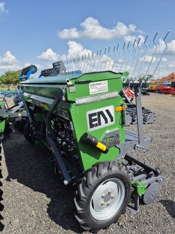 Secí stroj EM SRT300 - 7