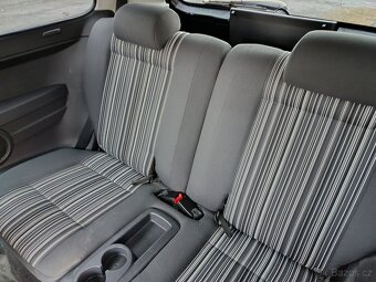 Volkswagen Fox 1,2 benzin STK 07/2027 - 7