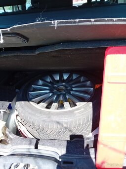 VOLVO V50 1.6TDI-DILY - 7