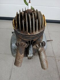 ČZ 125 T r.v. 1949-50 - Motor.. - 7