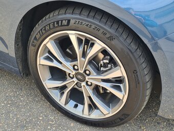 Ford Mondeo 5-dvéřový 2,0 TDCi 140 kW automat TOP stav - 7