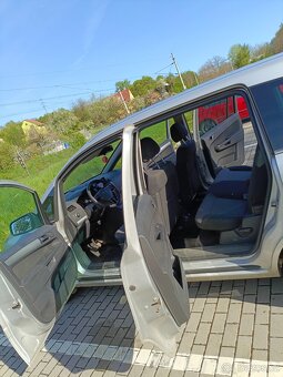 7 míst Opel Zafira B 1.6. 16V 85kW benzin rv 2009 naj 219tkm - 7