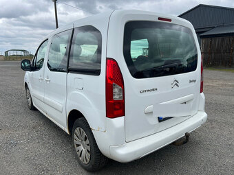 BERLINGO 1.6 HDI 16 V, R.V. 2009 - 7