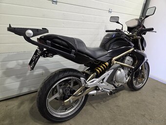Kawasaki ER-6n - 7