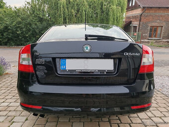 benzínová Škoda Octavia FAMILY 1.4 UNIKÁTNÍ STAV DSG automat - 7