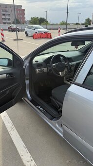 Opel Astra H Caravan 1.9 CDTI 74Kw - 7