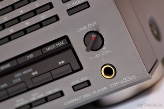 SONY - cdp - xa 2 es  + - 33 es krasny  a bezchybny stav - 7