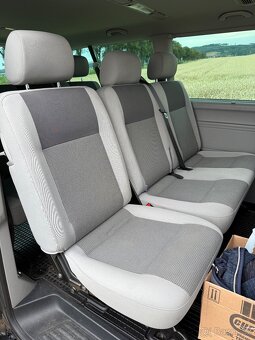 Volkswagen Caravelle T5.1 4Motion 2.0 tdi 103kW - 7
