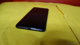 Samsung Galaxy S20 Plus 6/128Gb - 7