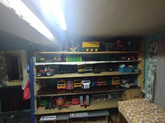 Prodám Bruder sbírku - 7