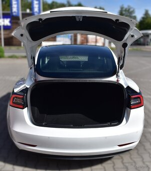 Tesla Model 3 Long Range Dual Motor - 7