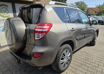 Toyota Rav4 2.2-4x4-TAŽNÉ 2t-110kw - 7