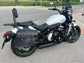 Kawasaki Vulcan S 2.170 km - 7