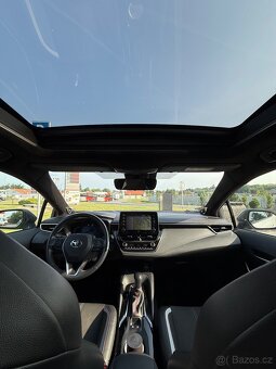 Toyota Corolla GR Sport Hybrid 2.0, 2020 - 7