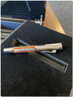 Pero roku 2017 Graf von Faber Castell – Vikings – plnicí per - 7