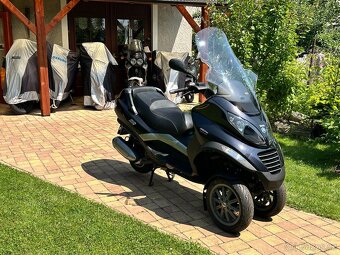 Piaggio MP3 250ie - 7