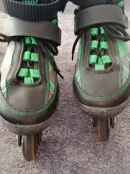 Kolečkové brusle - 7