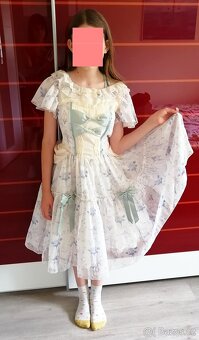 Šaty historické bohatě zdobené - 7