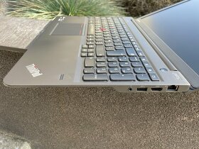 ultrabook Lenovo ThinkPad S531 - 15.6" LCD, i5, 10GB RAM,SSD - 7