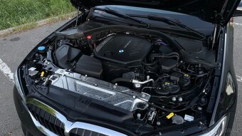 BMW 320d xDrive g21 - 7