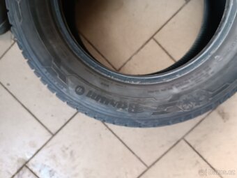 Zimní pneu 195/65R15 BARUM POLARIS 5 - 7