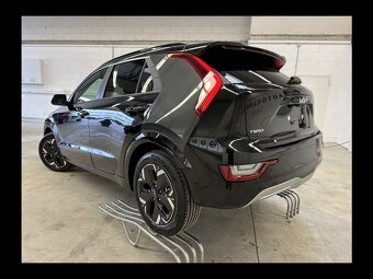 Kia eV Niro Bat 64kWh Spirt Nav KeyL AL TpČe VirCo Kam 12/22 - 7