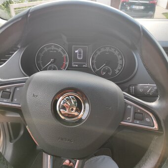 Škoda Octavia 1.4tsi g-tec , ambition - 7