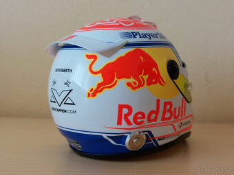 Predám Max Verstappen 2023 Red Bull F1 mini helma 1:2 - 7