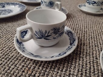 Prodej starožitného porcelánu - 7