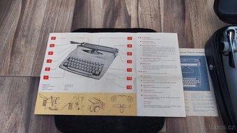 Prodám psací stroj Consul - 7