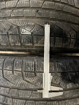 245/50/18” Pirelli Runflat,BMW - 7