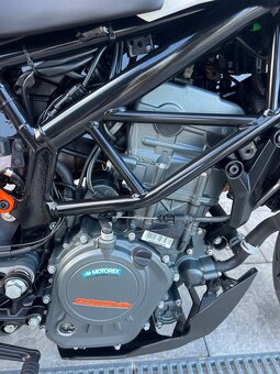 KTM Duke 125 - 7