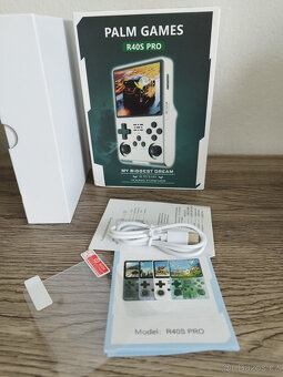 Handheld konzole R40S PRO (verze ArkOS 2.0) 30000 her -bílá - 7
