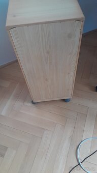 Dřevěný kontejner ke stolu - 7
