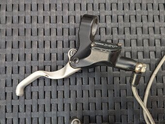 brzdy Shimano Deore XT BR-M755 - 7