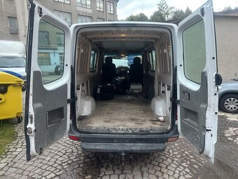 Prodám Mercedes Benz Sprinter 2.2 CDI 2009 rok výroby - 7