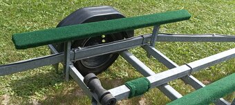 Prodám nákladní přívěs pro přepravu lodi. - 7