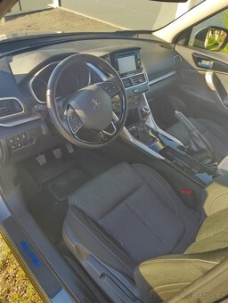Mitsubishi Eclipse Cross 1,5 benzín - 7