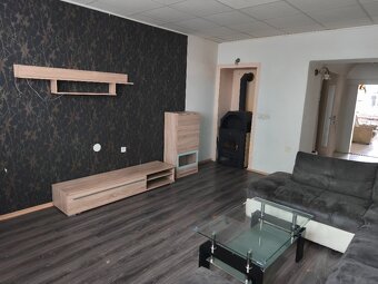 Prodam rodinny dum v Trebechovicich - 7